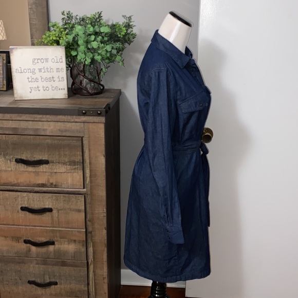 Draper James chambray Belted shirtdress excellent like new condition size 8 - Picture 6 of 15